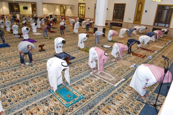 تفسير رؤية الصلاة في المسجد في المنام